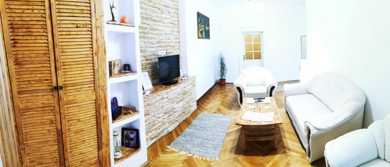 Ferienwohnung Apartament Hunter Cluj-Napoca Exterior foto